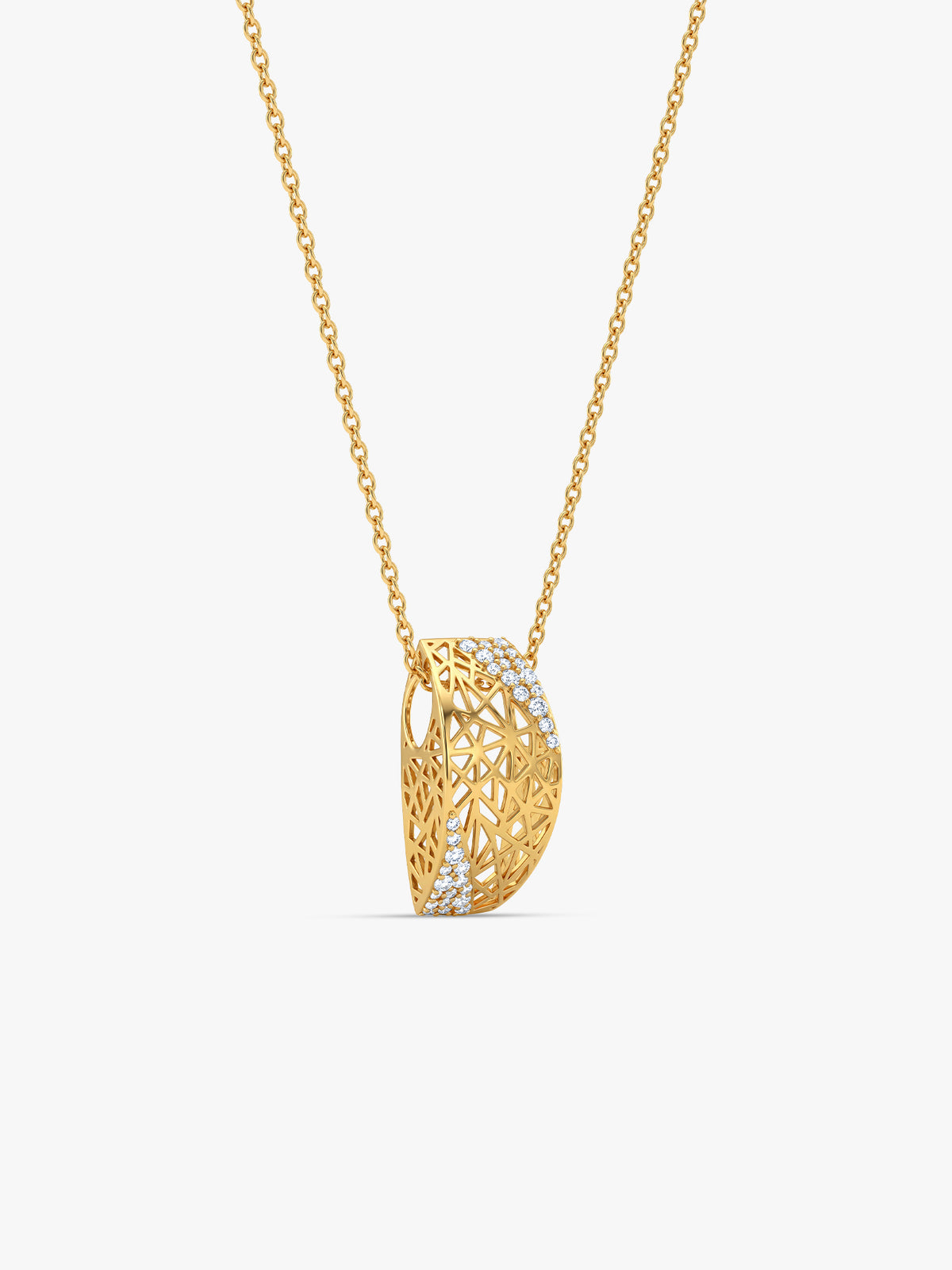 Golden Mariela Pendant With Link Chain