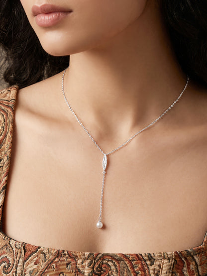 Silver Bellamy Pearl Lariat Necklace