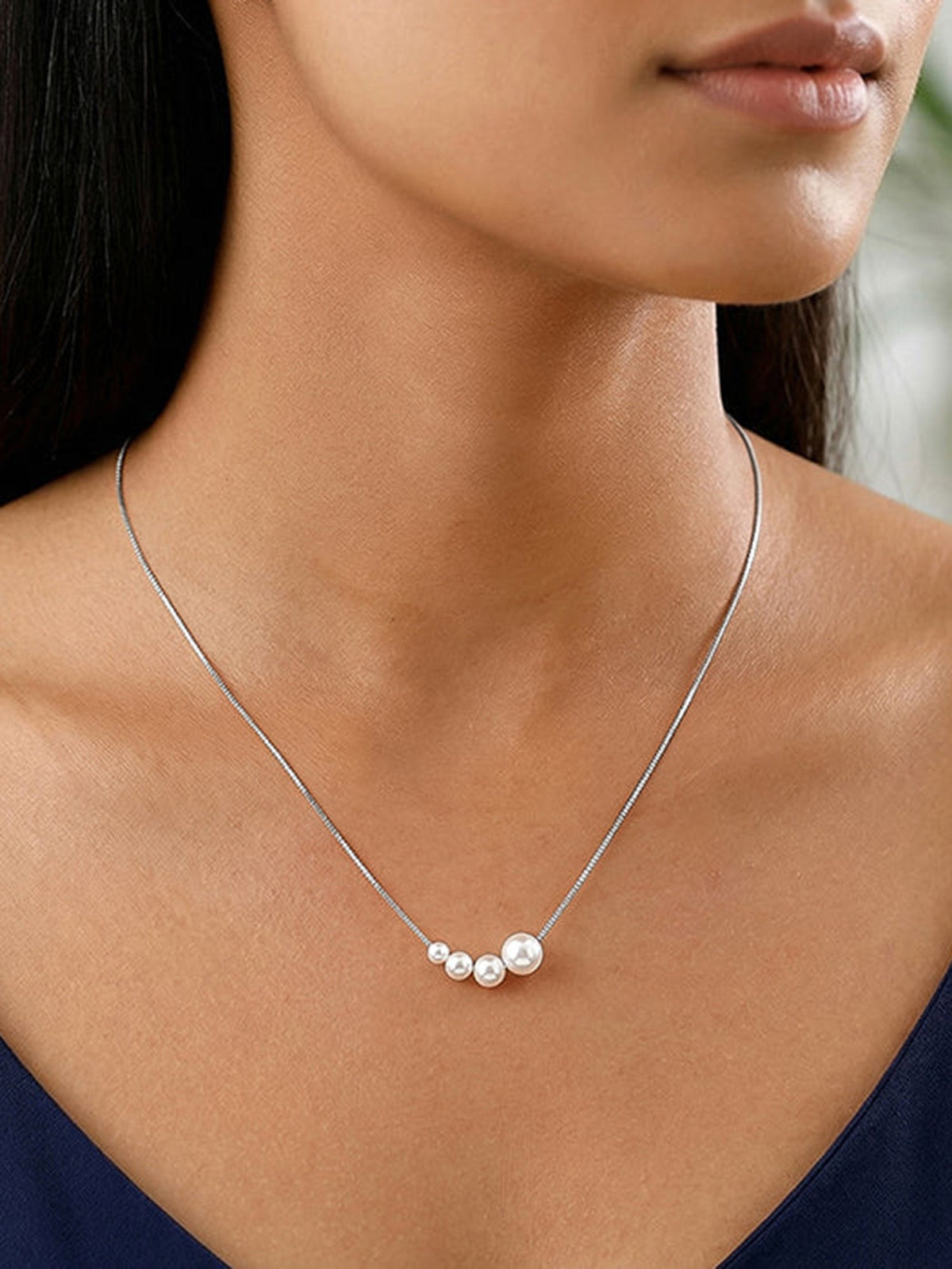 Silver South Sea Pearls Necklace
