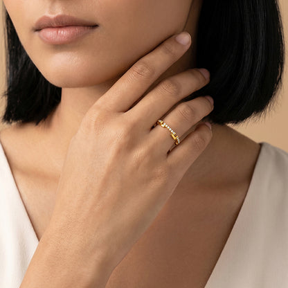 Golden Classic Steps Ring (Size 12)