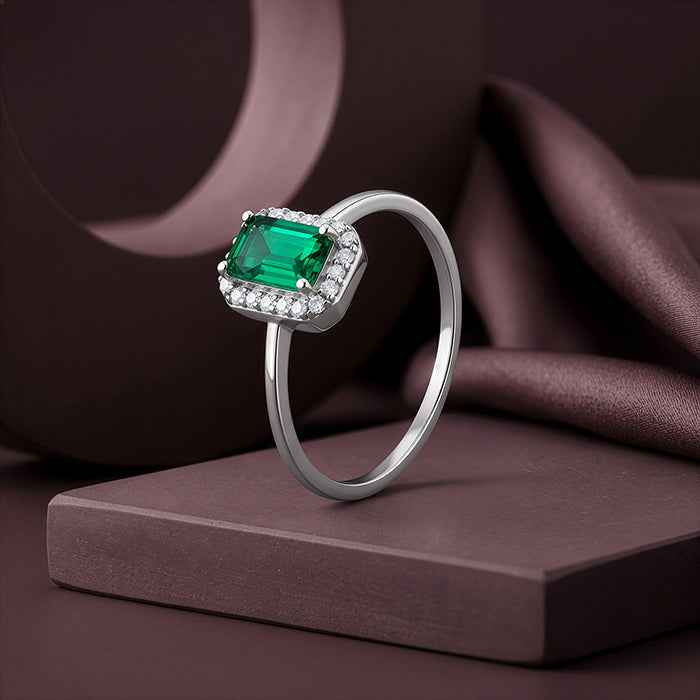 Silver Iris Verdant Ring (Size 12)