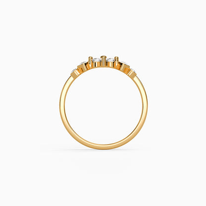 Golden Emberleaf Ring (Size 12)