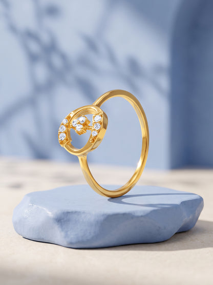 Golden Medallion Ring (Size 11)