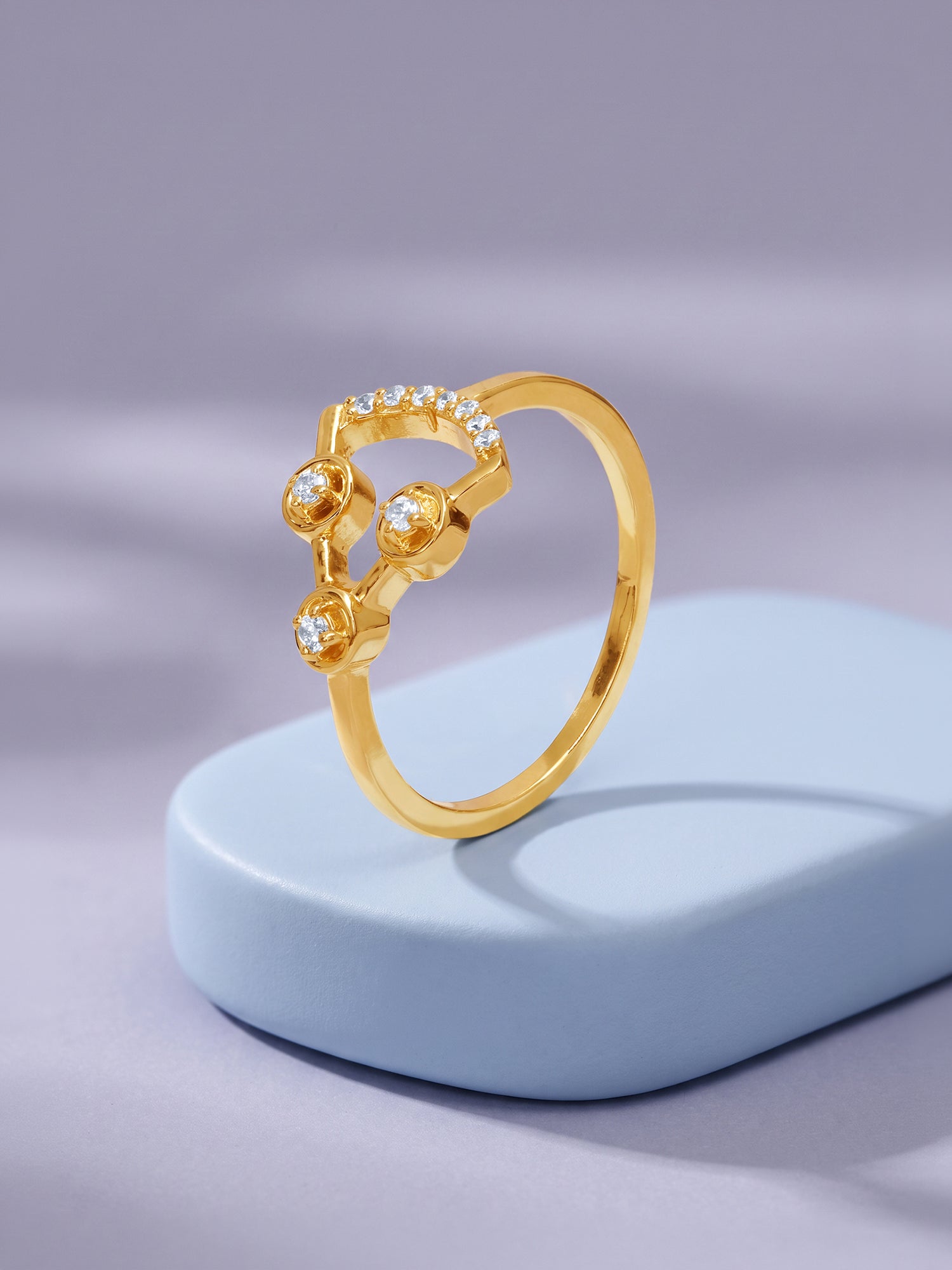 Golden Contemporary Design Ring (Size 12)