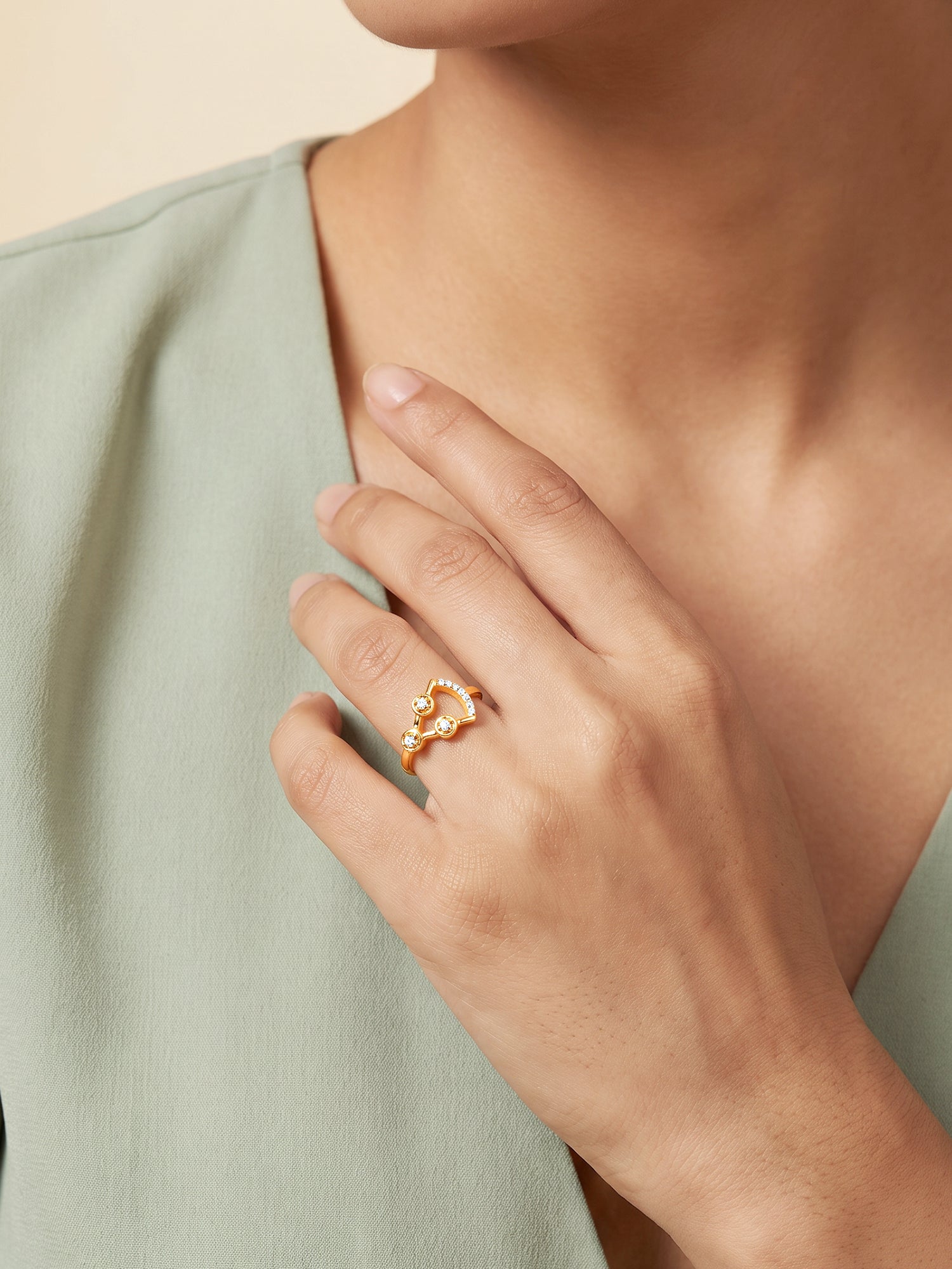 Golden Contemporary Design Ring (Size 12)