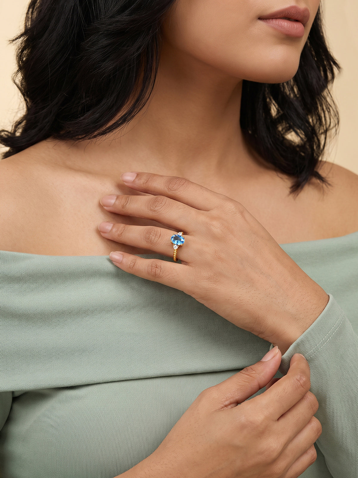 Golden Ornelia Ring (Size 12)