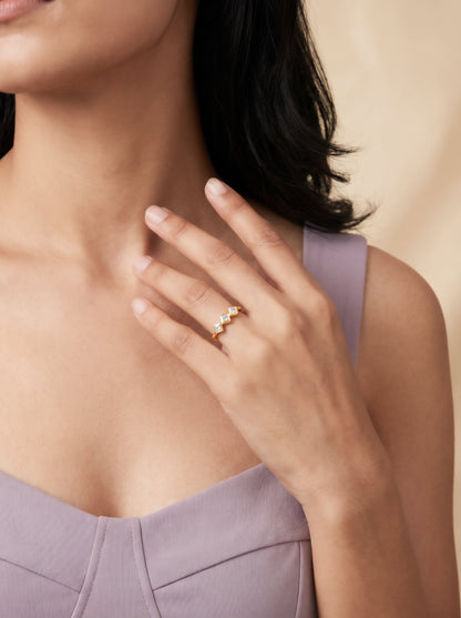 Golden Trio Cube Ring (Size 11)