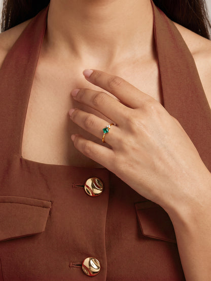 Golden Emeris Glow Ring (Size 12)