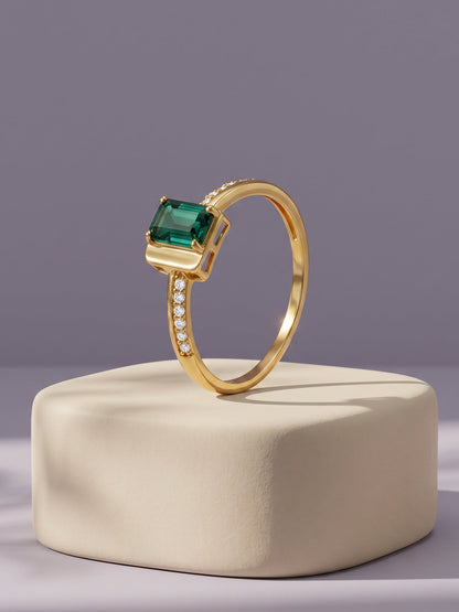 Golden Liviana Ring (Size 12)