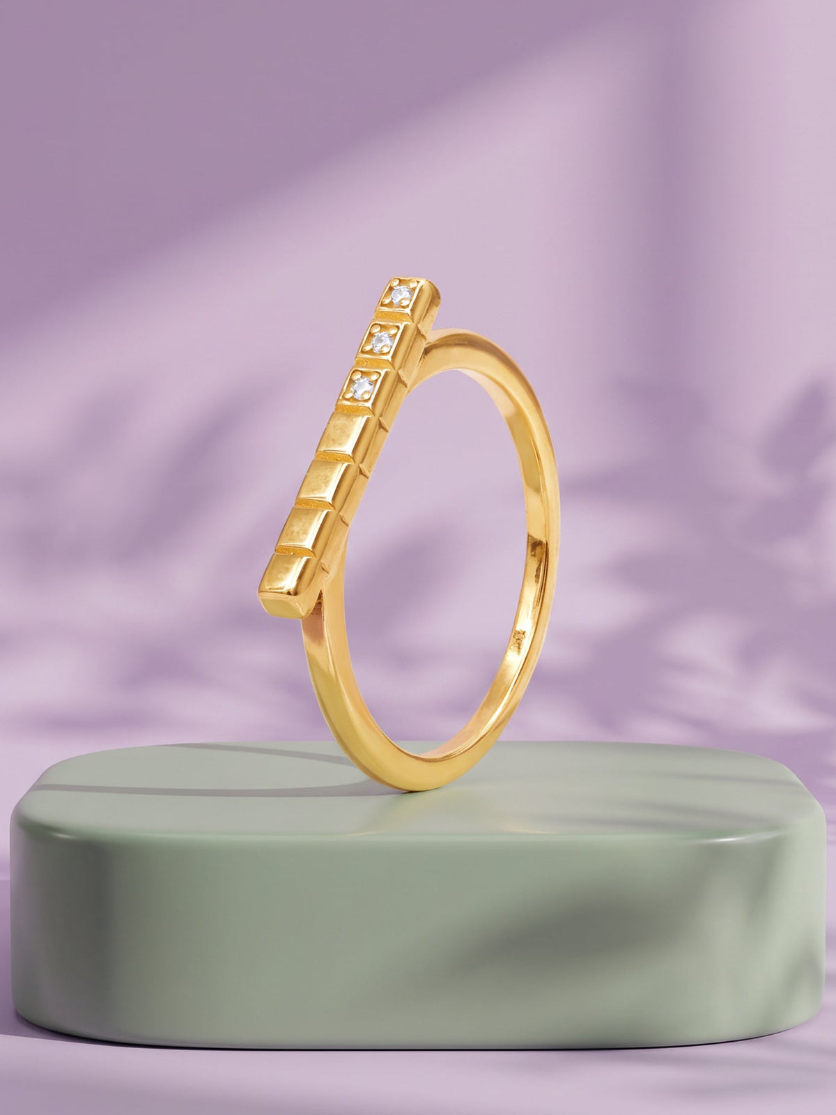 Golden Deianeira Ring (Size 12)