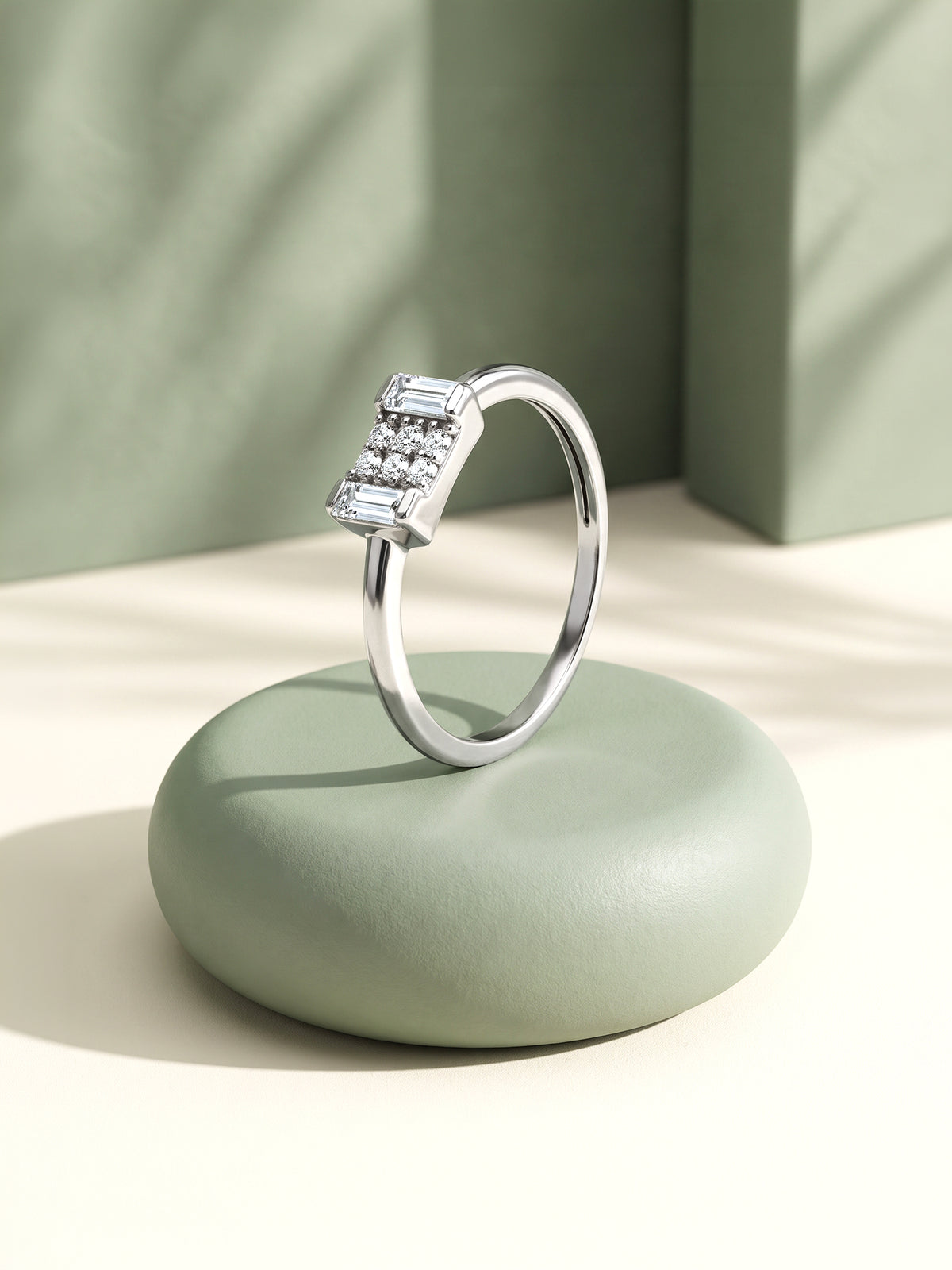 Silver Avielle Ring (Size 12)