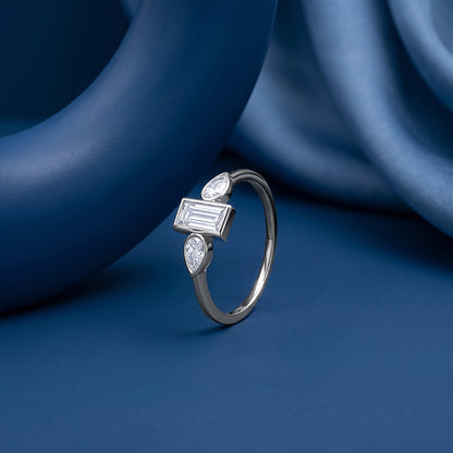 Silver Trio Zircon Ring (Size 12)