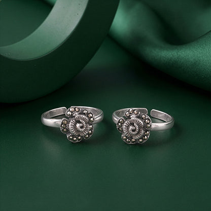 Oxidised Silver Nayra Toe Rings