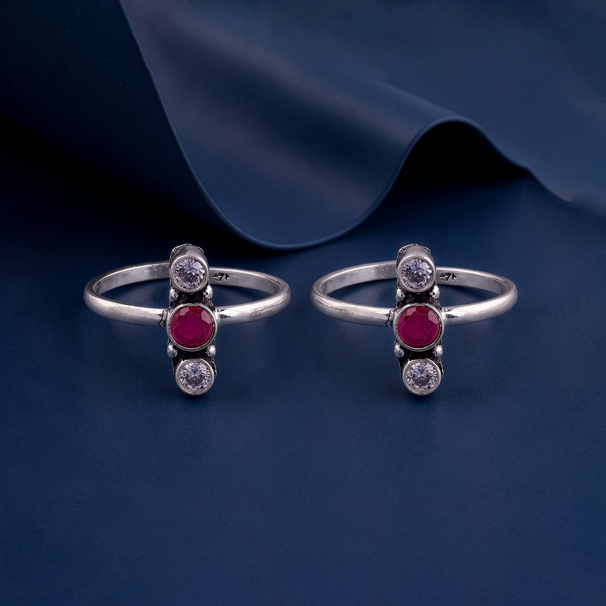 Oxidised Silver Gayathri Toe Rings