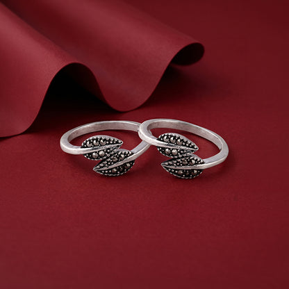 Oxidised Silver Vihanga Toe Rings