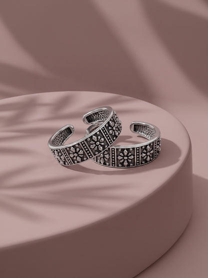 Oxidised Silver Brinda Toe Rings