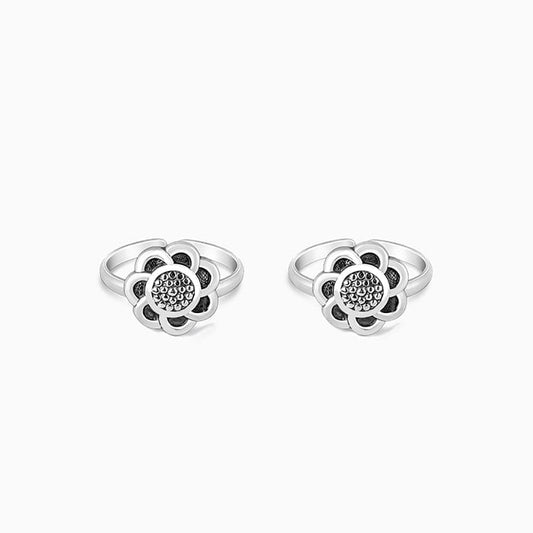 Oxidised Silver Antique Floral Beauty Toe Rings