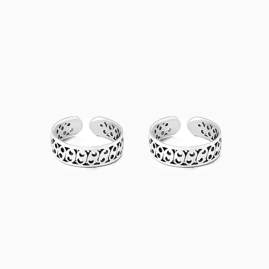 Silver Dotted Detail Toe Rings