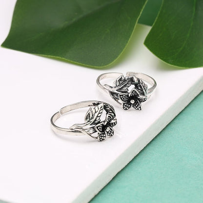 Oxidised Silver Floral Muse Toe Rings