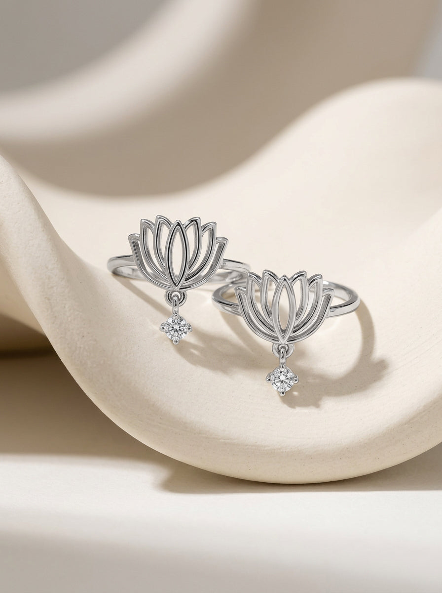 Silver Kanwal Toe Rings