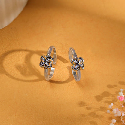 Oxidised Silver Clover Toe Rings