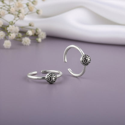 Oxidised Silver Akshara Toe Rings