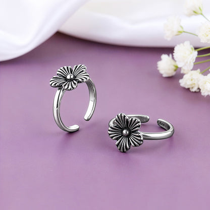 Oxidised Silver Yatika Toe Rings