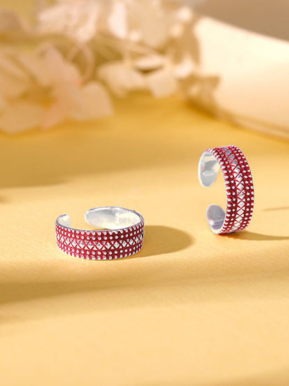 Silver Burgundy Patterned Toe Rings