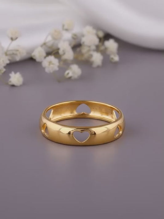 Golden Heart Cutout Band Set Ring