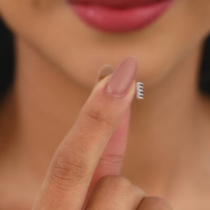 Silver Classy Black Zircon Nose pin