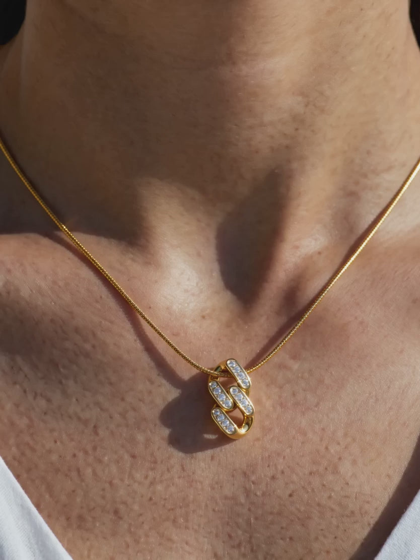 OnnMe by GIVA Drip Links Gold Plated Necklace