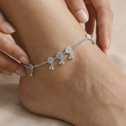 Silver Vibrant Beauty Anklet