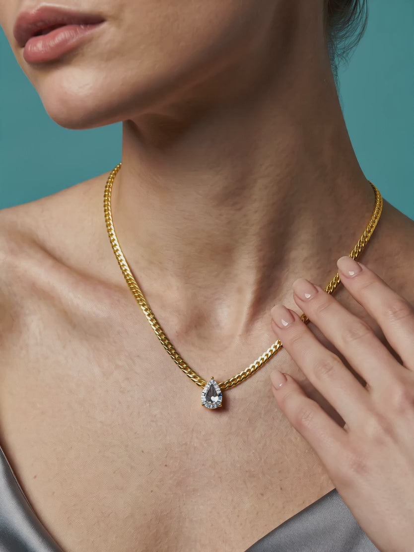 IXIA by GIVA Core Glow Gold Plated Necklace