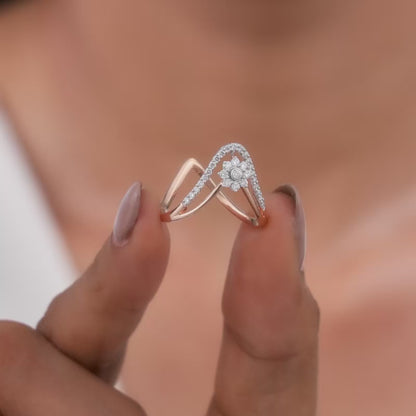 Rose Gold Aurora Bloom Vanki Lab Grown Diamond Ring