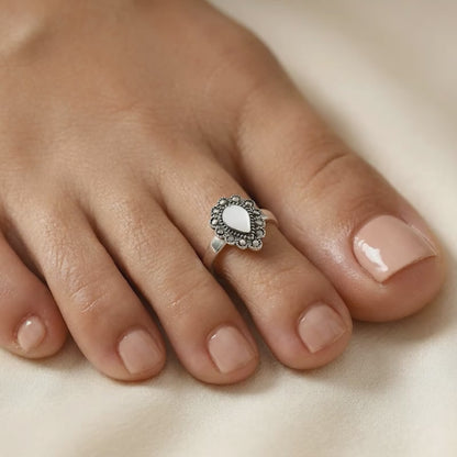 Oxidised Silver Darshana Toe Rings