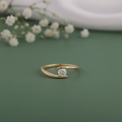 Gold Echo Lab Grown Diamond Ring