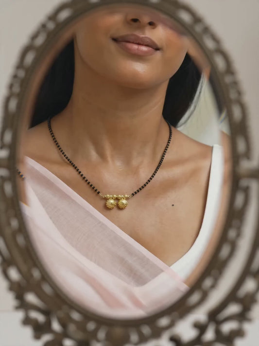 Golden Menka Mangalsutra