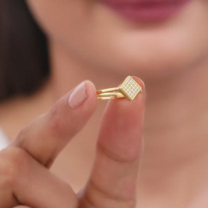 Golden Edgy Elegance Ring