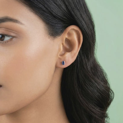 Silver Oval Shine Stud Earrings