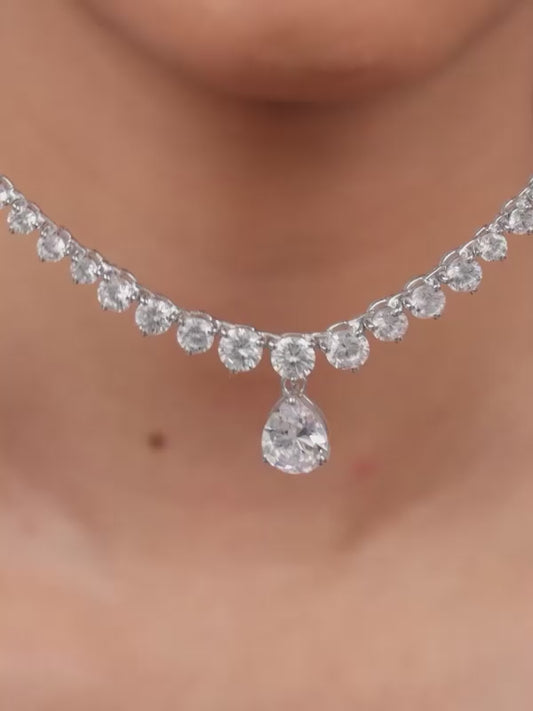 Silver Dewdrop Necklace
