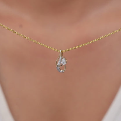 Gold Radiant Forme Lab Grown Diamond Pendant