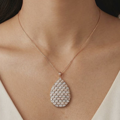 Dual Tone Oval Reef Silver Pendant With Link Chain