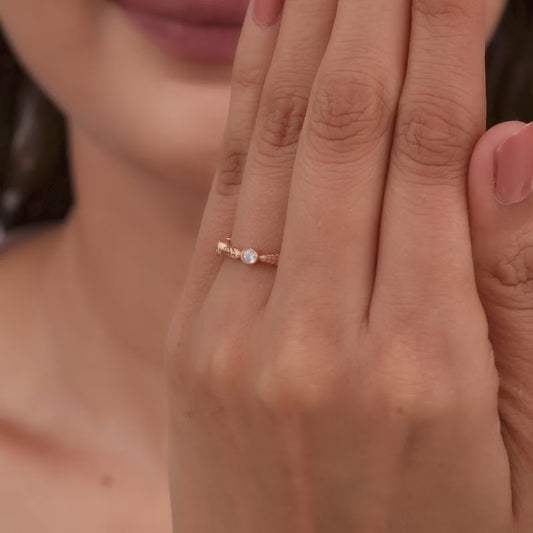 Rose Gold Leafy Zirconia Ring