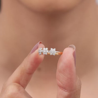 Gold Trifleur Lab Grown Diamond Ring