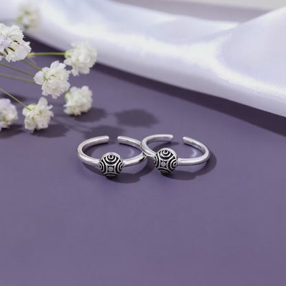 Oxidised Silver Akshara Toe Rings