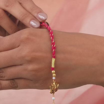 Golden Kamal Vibes Lumba Rakhi