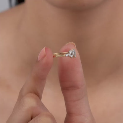 Gold Whispering Dew Lab Grown Diamond Ring