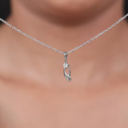 Silver Classy Beauty Pendant With Link Chain