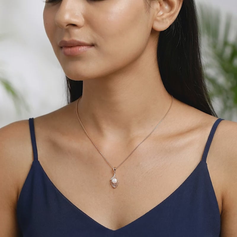 Rose Gold Pearl-fect Leaf Pendant With Link Chain