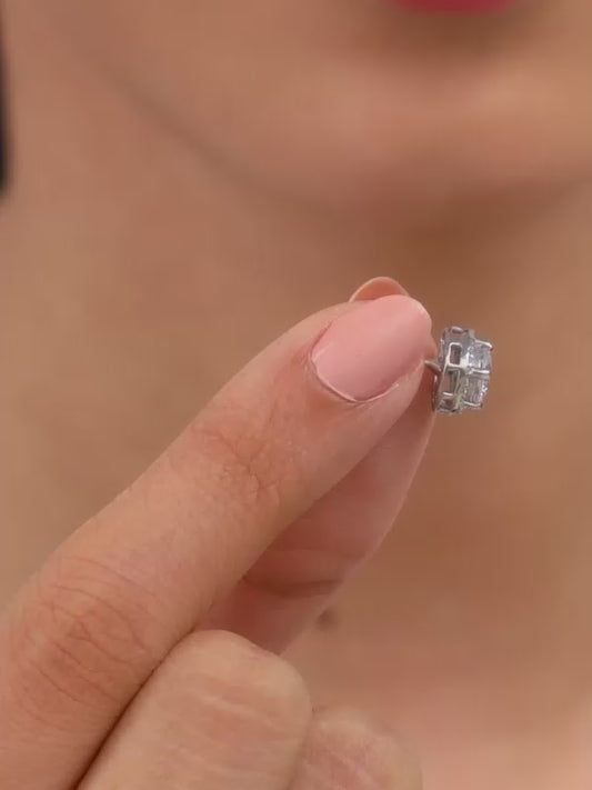 Silver Memorable Zircon Earrings